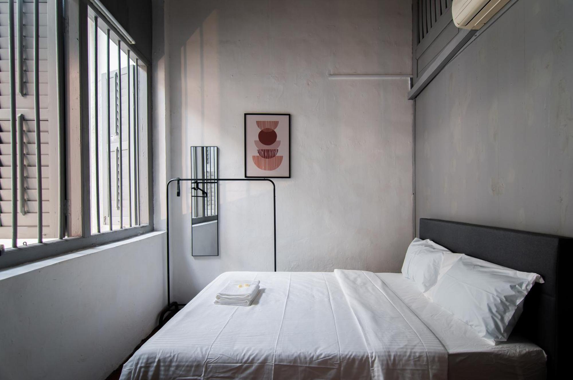 Отель Aayu Melayu George Town Penang Экстерьер фото
